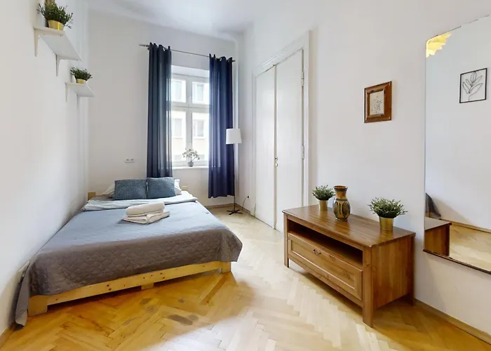 Apartament Flowers Flat In The Tenement *