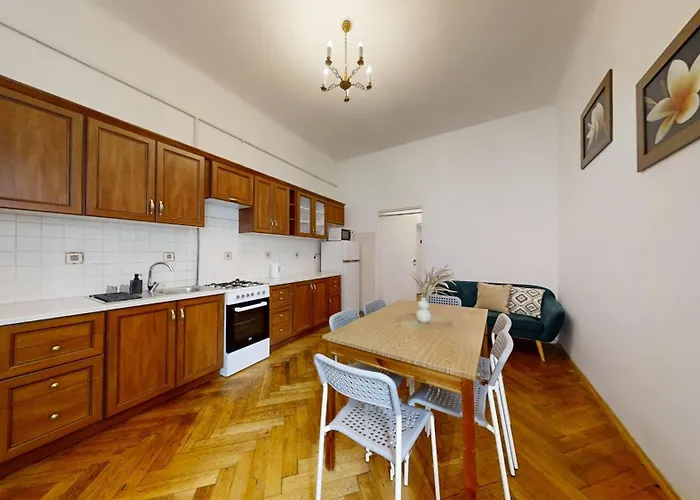 Flowers Flat In The Tenement