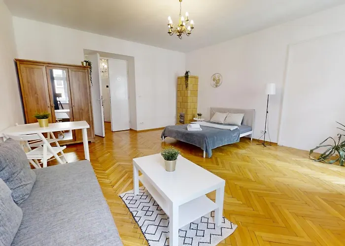 Flowers Flat In The Tenement